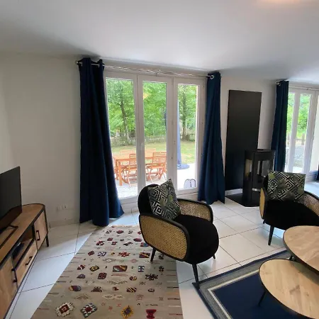 Maison Dans Parc Prive, Sports Et Loisirs Proche Golf Du Coudray Montceaux * Le Coudray-Montceaux